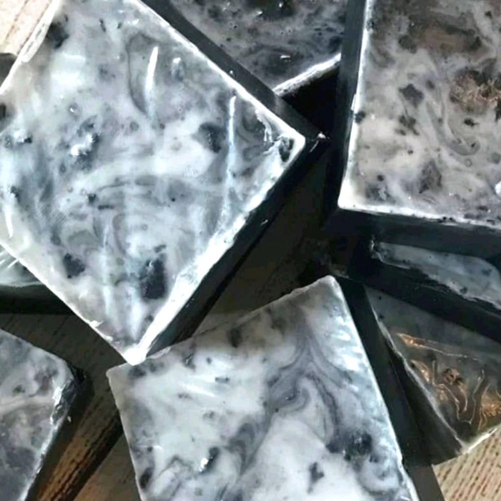 Peppermint Charcoal Soap